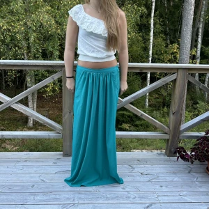 Lång kjol - Lång kjol från terranova!🩵 