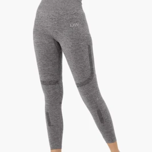 Icaniwill tights  - Träningstights från icaniwill, använda få gånger. Mesh på baksidan. 