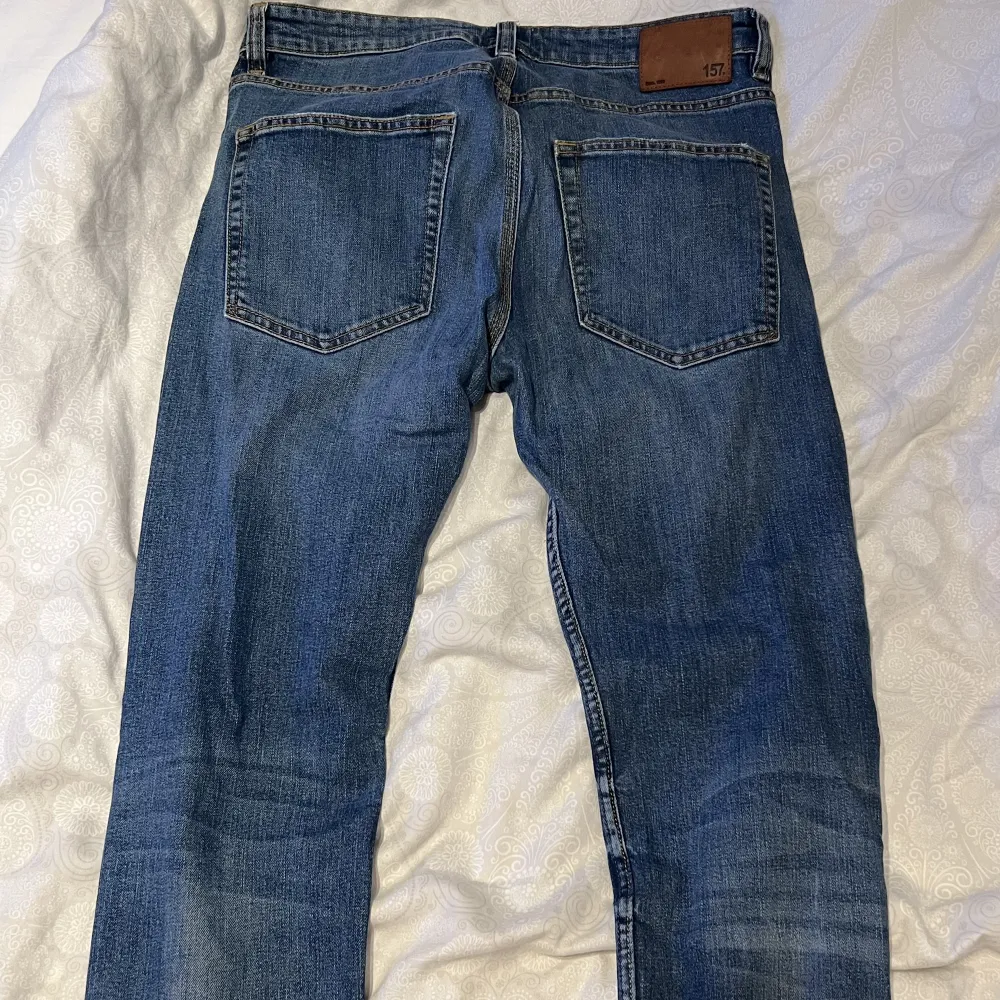 Herrjeans från Lager 157 i modellen ”Slimmy”, storlek 33/34. Använda några gånger men inga synliga fel. . Jeans & Byxor.