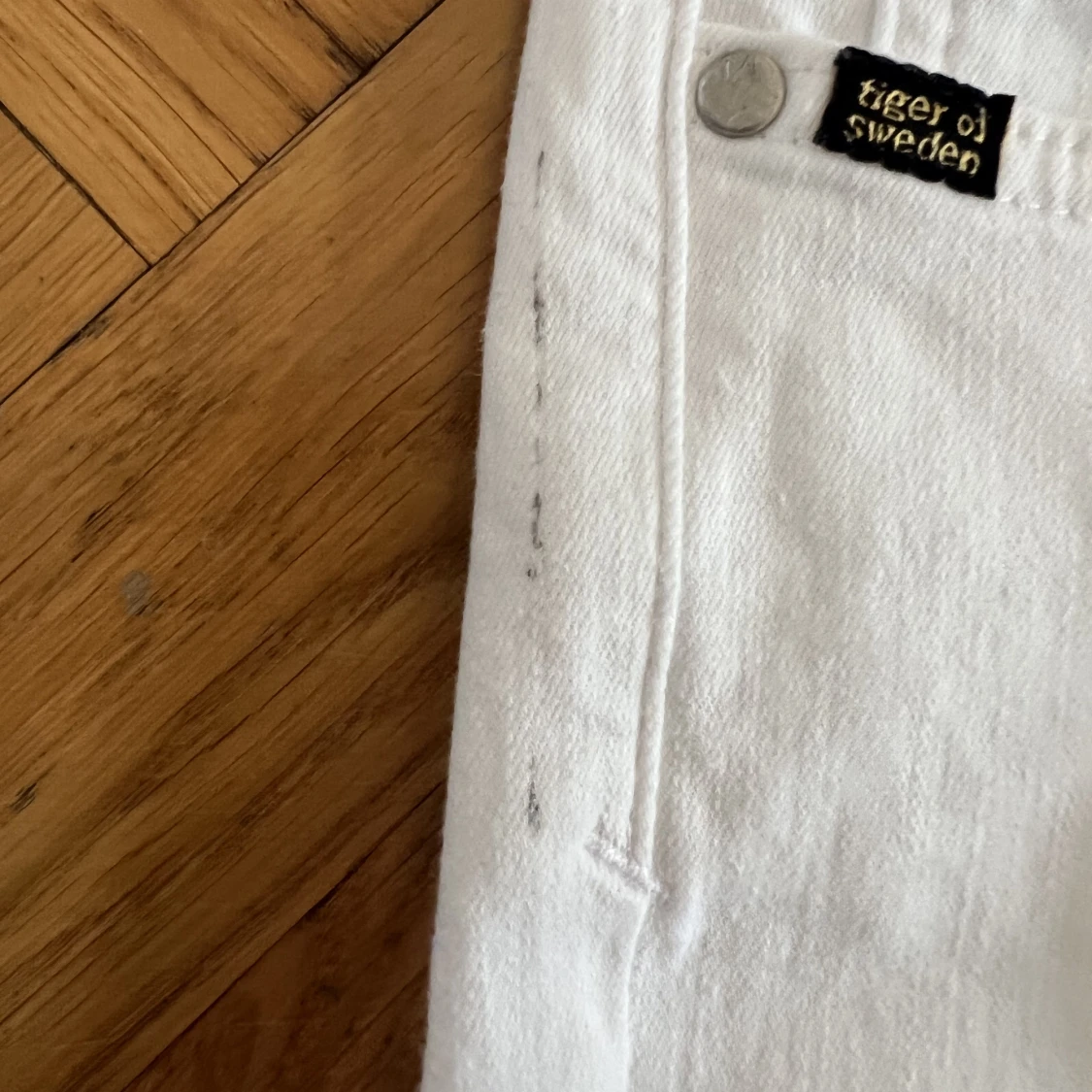 Helt oanvända Tiger of Sweden jeans - 3