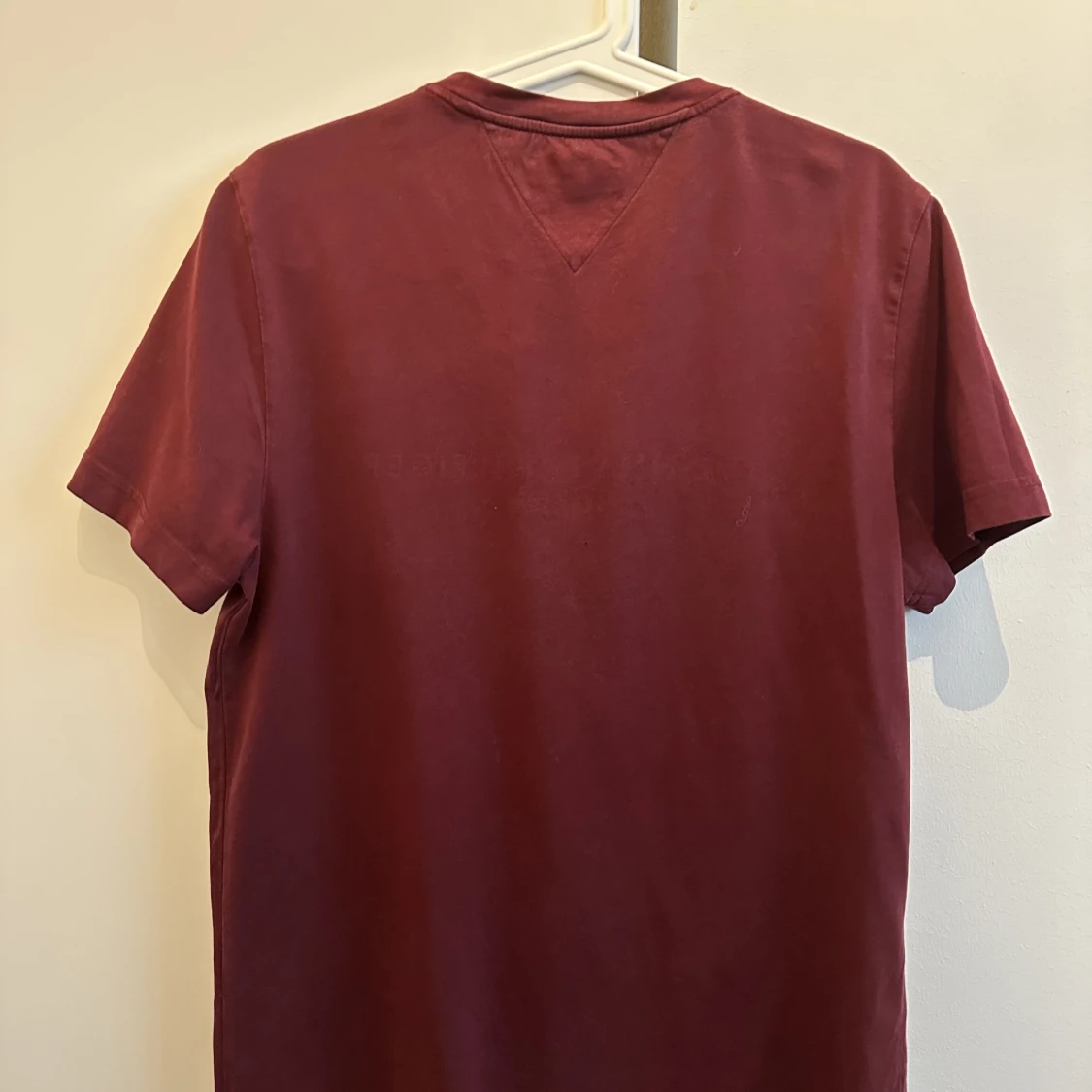 Vinröd Tommy Hilfiger M-L - 90