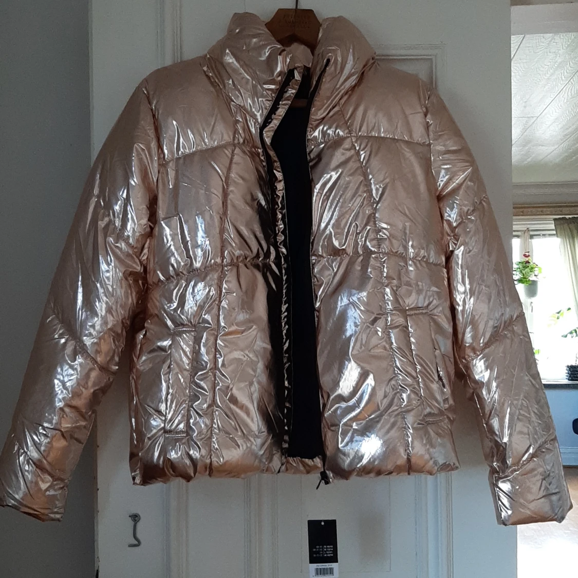Helt ny aldrig använd guldjacka
