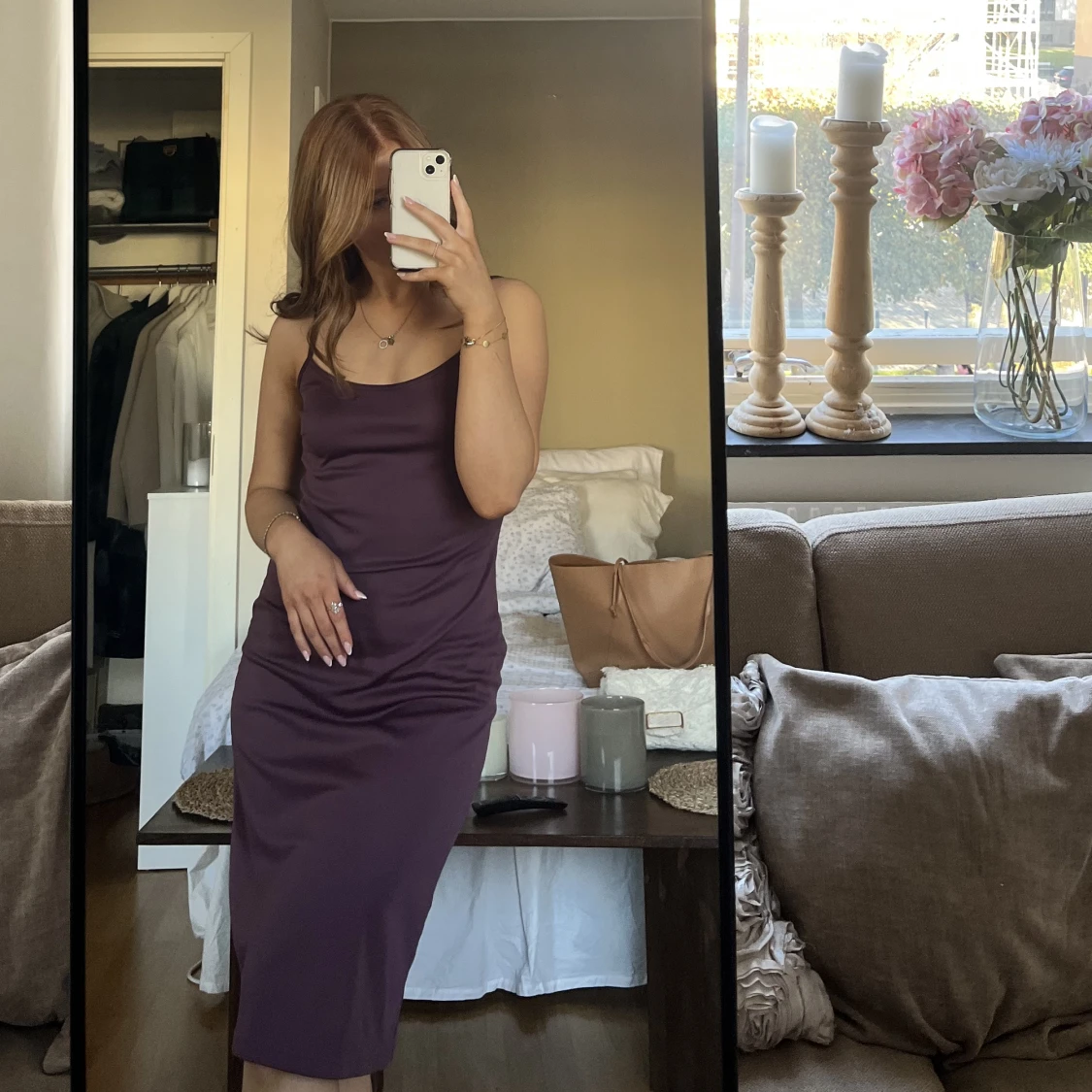 Vinröd klänning - 90