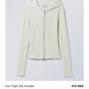 Weekday zip up - Lululemon inspererad zip up i beig/vitt köpt på Drottninggatan för 470kr💕