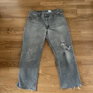 Ett par Levis jeans i fint skick. Storlek 36/34
