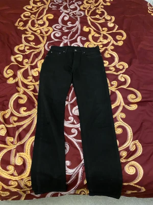 Levi’s jeans  - Rätt så fräscha levi’s jeans. Använt få tal gånger. 