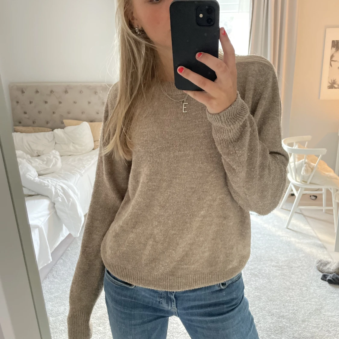 Beige stickad tröja