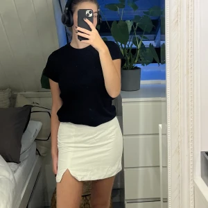 Linne Kjol GinaTricot - Typ aldrig andvänd 