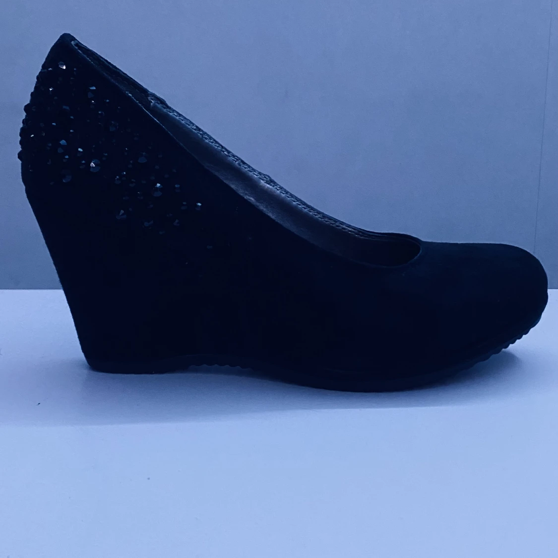Säljer svarta klackskor - 91
