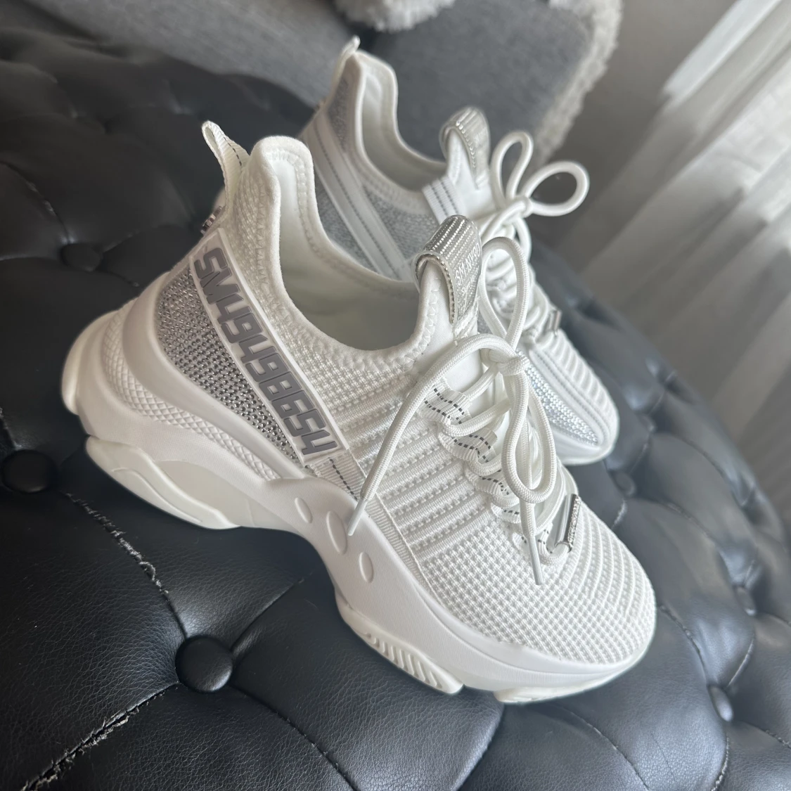 Steve madden sneakers 