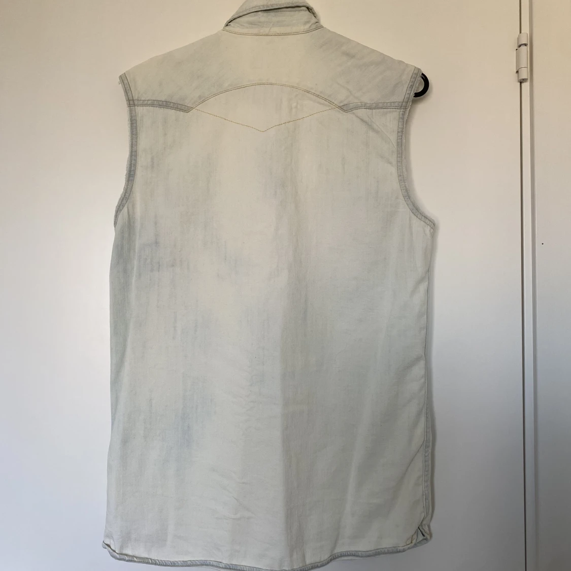 Levi’s Vest - 90