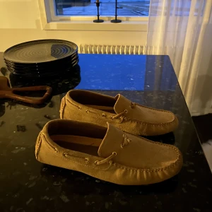 Båtskor / loafers  - Använt skick.
