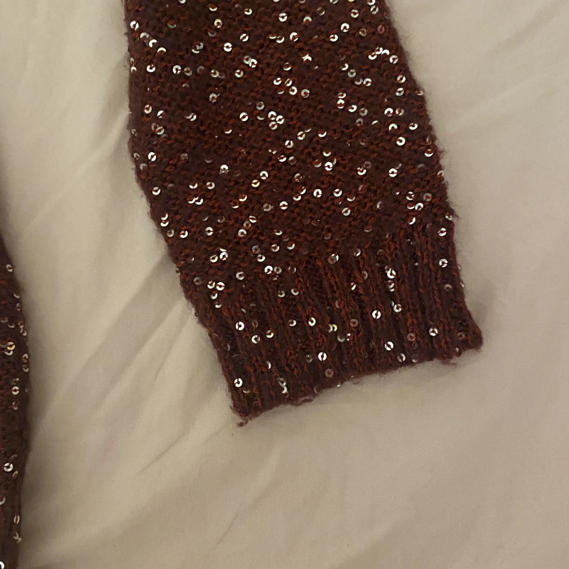 Stickad tröja  - 91