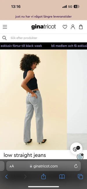 Gina grå low jeans  - Jag säljer mina jättefina jeans från Gina då de är försmå. Har använts två gånger. I storlek 32