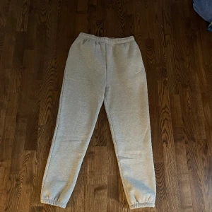 Nike Joggers - Nike Joggers säljs för 500kr.