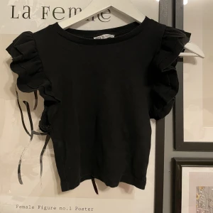 Zara linne  - Säljer ett fint linne från Zara i st S, 40kr+frakt 