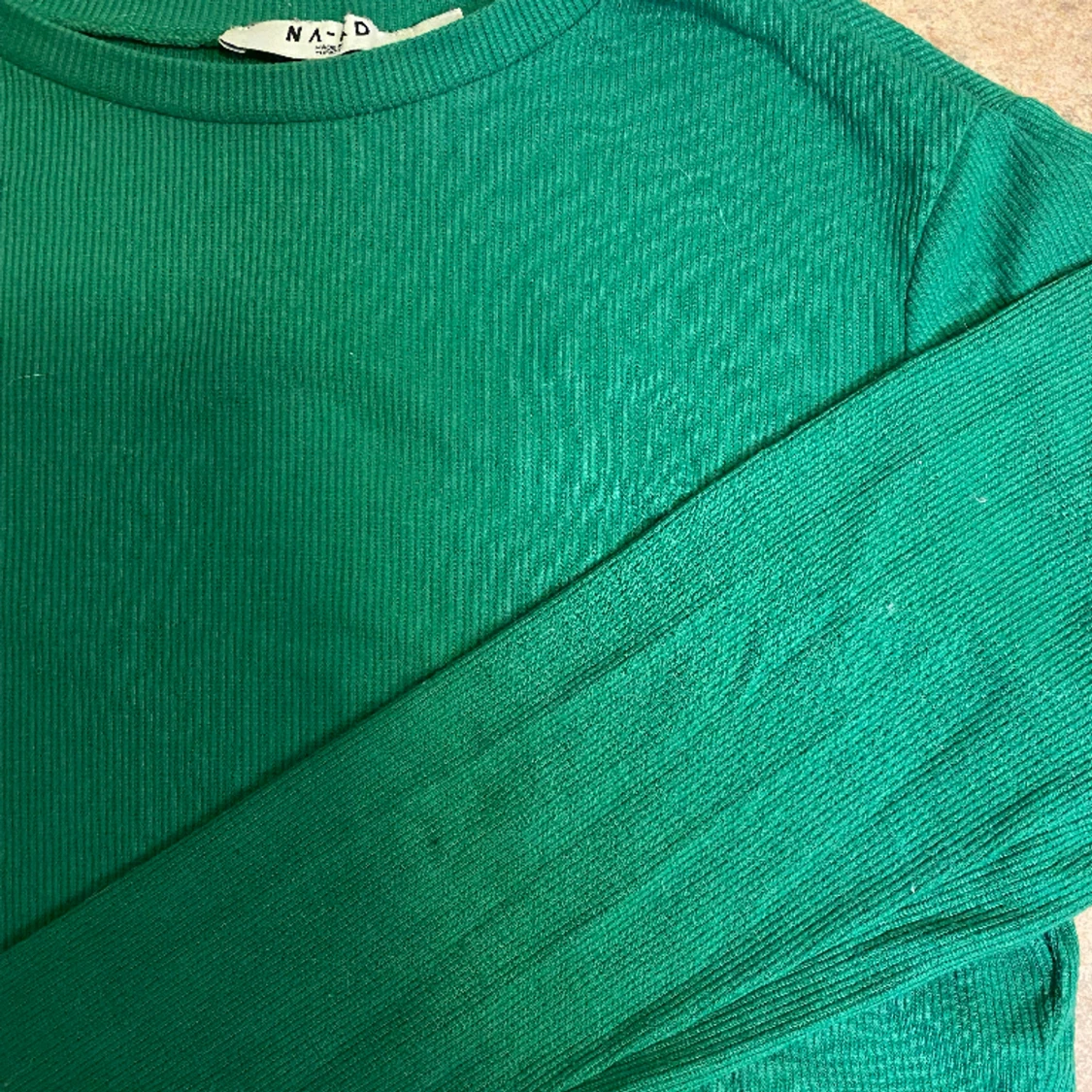 Långärmad grön croptop - 91