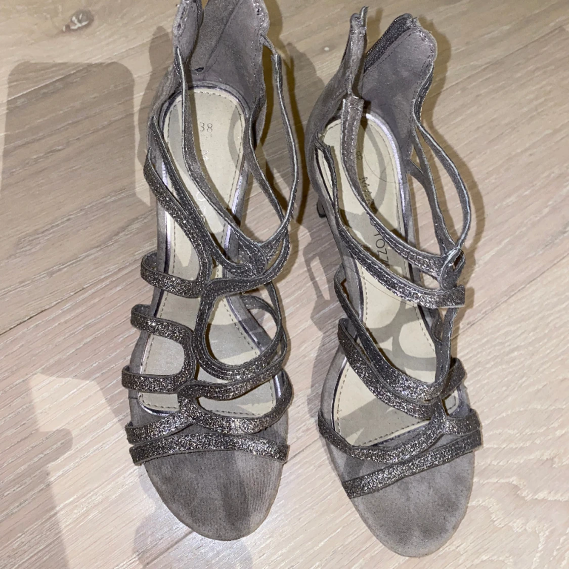 Glittriga klackar! 🌟 - 91