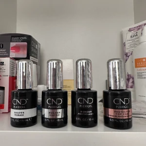 CND Gele naglar Set - %95 kvar Säljas på Set av 4