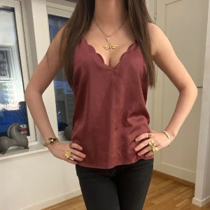 Bikbok topp - Jätte snygg