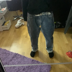 True religion  - Ett par helt nya trueys med lapp på💯💯🤑🤑🤑🔥🔥🔥