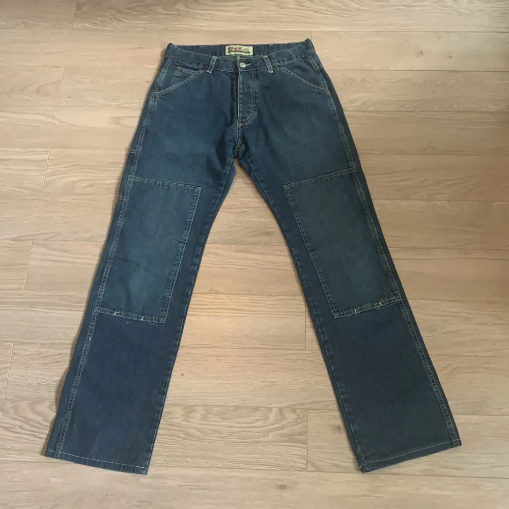 Crocker double knee jeans, begagnade men personligen aldrig använda Storlek 32x33. Jeans & Byxor.