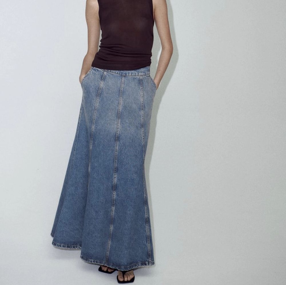 Blå Zara maxi jeans kjol | Plick Second Hand