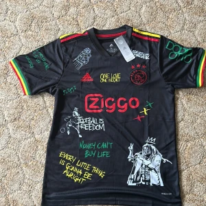 Bob Marley/Ajax - Limiterad Bob Marley/Ajax tröja