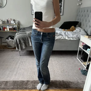 Lågmidjade Jeans Ralph lauren  - Sällan använda lågmidjade Ralph lauren jeans! Går att förhandla med priset💕