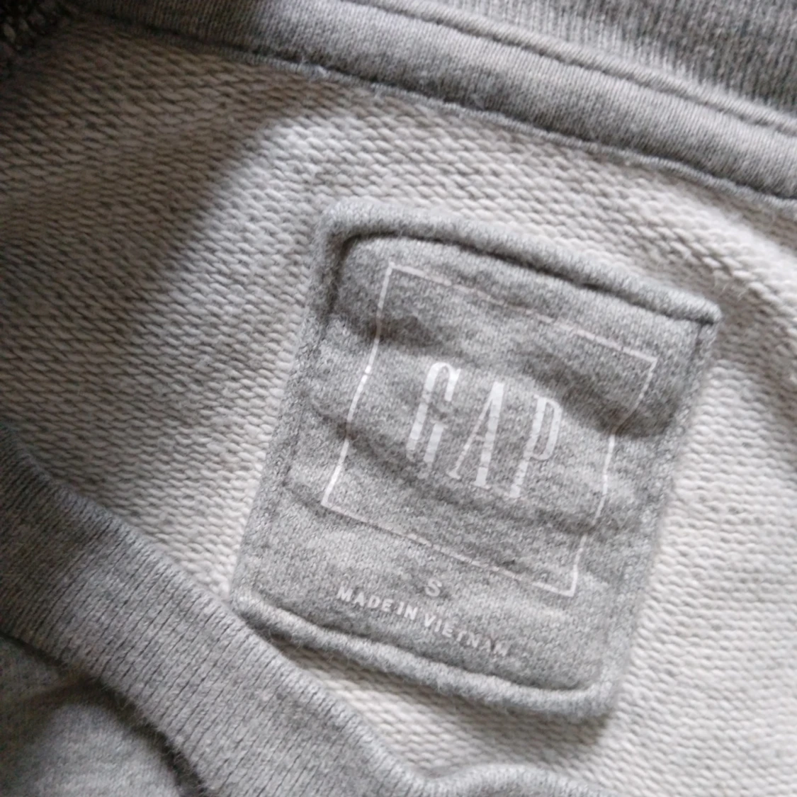 Gap sweatshirt  - 90