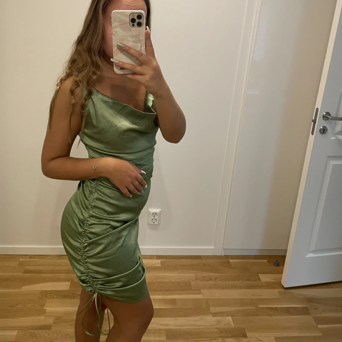 Silkes klänning  - 90