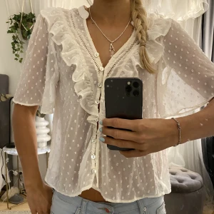 Blus - Superfin blus som passar till allt!💘💘