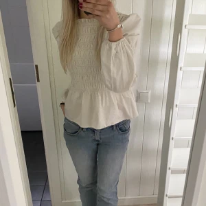 Tröja - Ny utan prislapp 