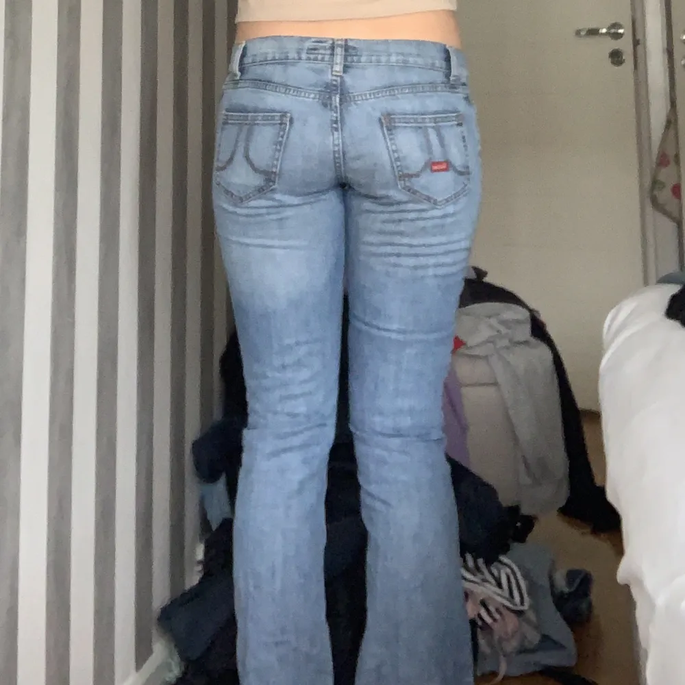 Skitsnygga jeans från Decon!! Kontakta för fler frågor🫶🏼. Jeans & Byxor.
