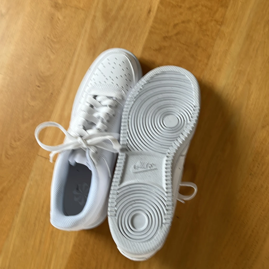 Nya Nike Court vision - 90