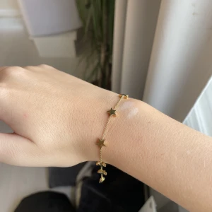 Edblad armband - Så gulligt armband som inte längre säljs, i toppen skick!!😊😊😊fraktas i brev (15kr)