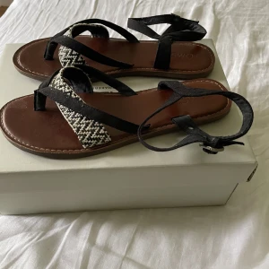 Sandaler - Toms Mkt gott skick