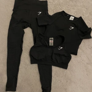 Gymshark set - 450kr för allt