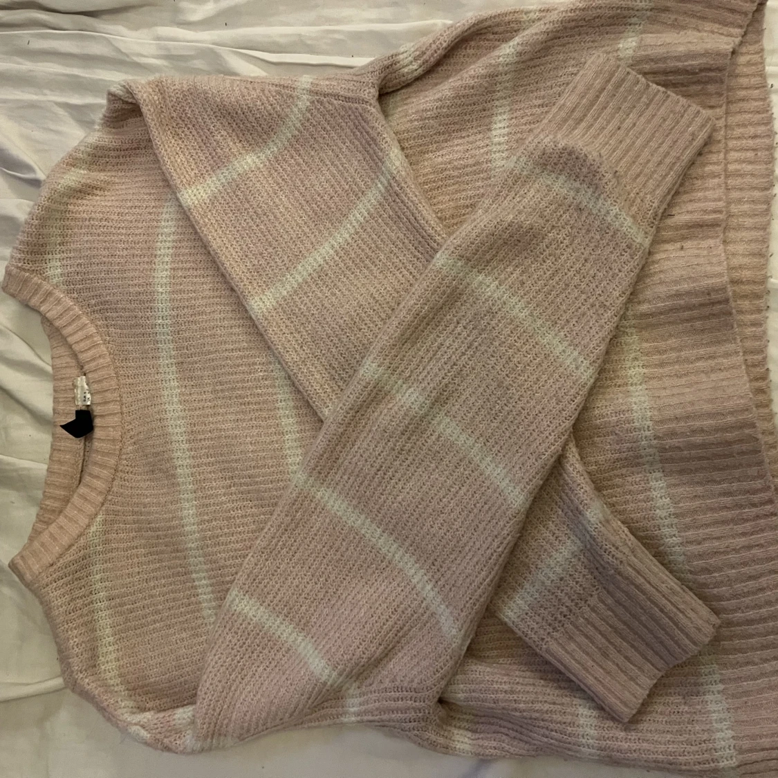 Stickad randig tröja 