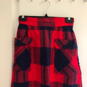 Vintage maxikjol 1970-tal - Vintage rutig maxikjol från 1970-talet, väldigt fint skick. 