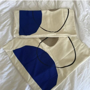 Kuddfodral - 50x50 cm  Fyra stycken kuddfodral 