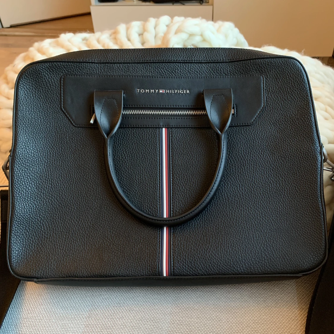 Tommy Hilfiger portfölj 