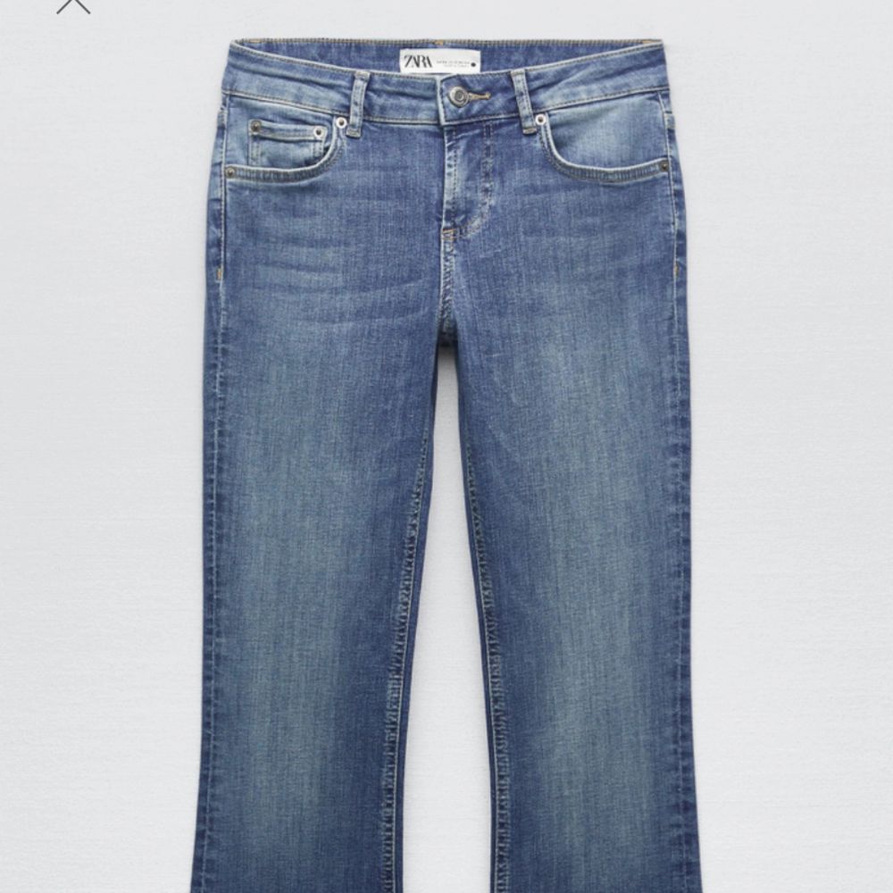 Lågmidjade ZARA jeans Plick Second Hand