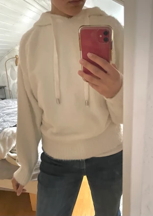 Stickad hoodie - Stickad hoodie från H&M