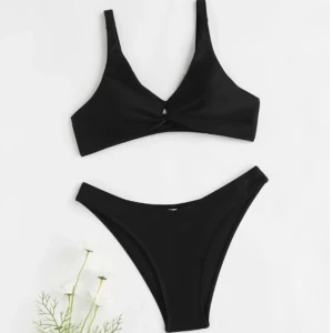 Badkläder - Svarta badkläder