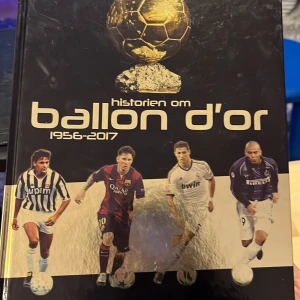 Ballon d’or bok - Säljer denna bok som handlar om fotboll ⚽️ fån år 1956 till 2017 för  mer info  skriv i privat 👌