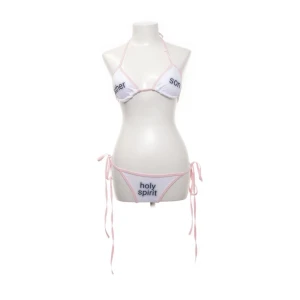 bikini  - cool bikini med tryck🖤 unik och perfekt till sommaren, säljer då jag aldrig använt den<3