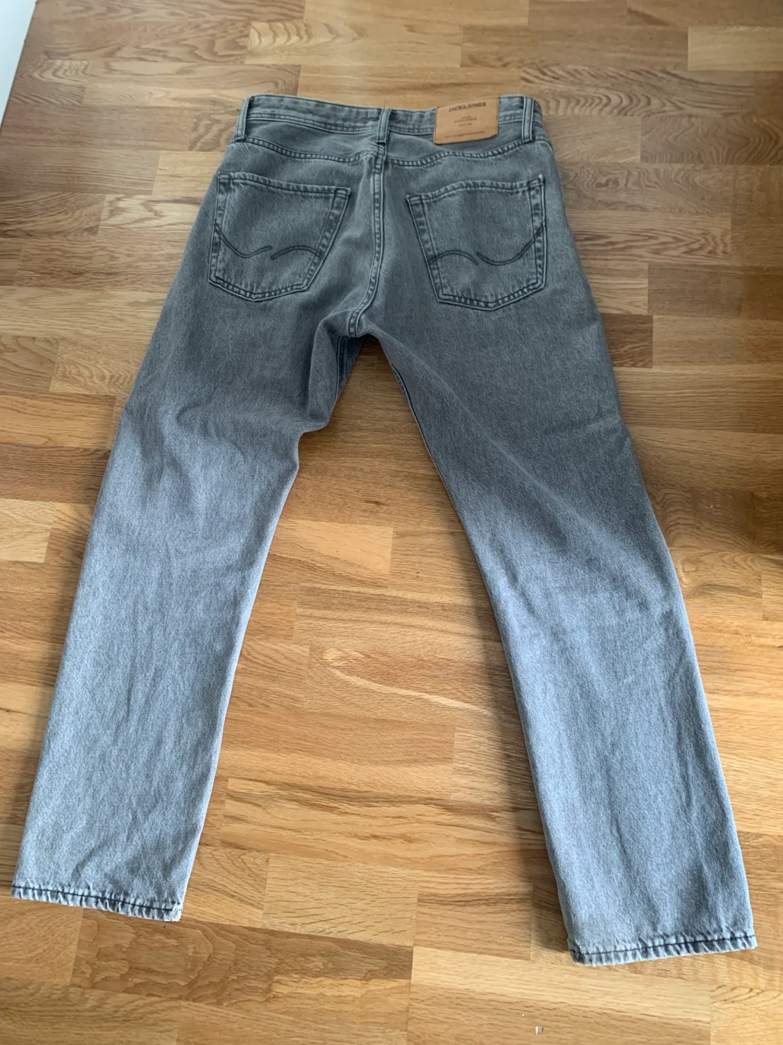 Jack and Jones jeans - 90