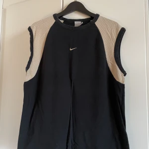 Nike tröja - Nike tröja som inte kommer till användning