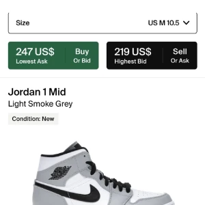 Jordan 1 mid smoke grey - LÄS HELA Äkta köpt från stockX med tag, använt skick. Köptes i vintras. Notera defekter t.ex. lite slipad sula, lite färg lossnat fram och creases där fram. Därav pris. Kan finnas fler. Jag har strl 43-45 Jag har it orkat tvätta dem hör av er vid frågor 🙌🏼